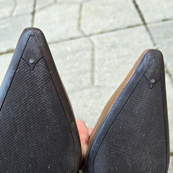 Prada pointed toe heels EU Womens Sz 37.5, ~ US 7.5 In Brown Italy Made - Picture 14 of 16